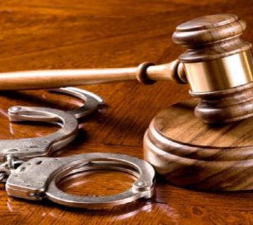 دعاوی کیفری: راهنمای جامع برای برخورد با جرم کیفری