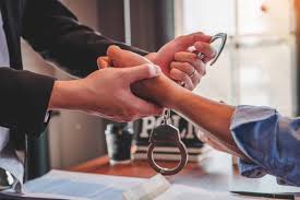 تخلف وکیل در فروش ملک