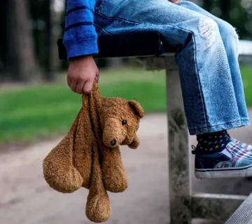 تجاوز جنسی در کودکی